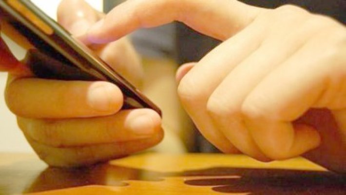 Explicaţii privind acordarea licenţelor de telefonie mobilă